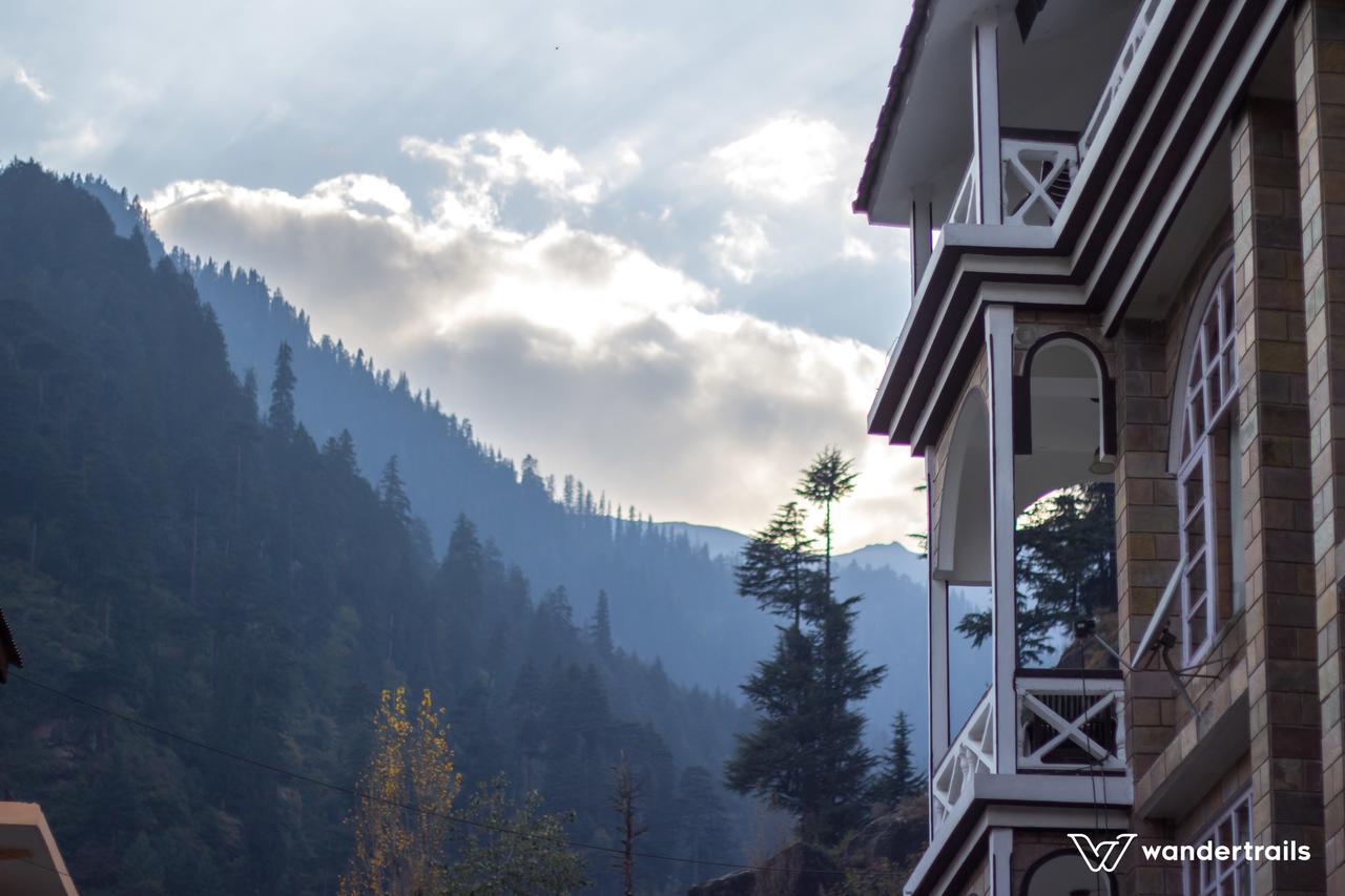Flamingo Resort Manāli Екстериор снимка