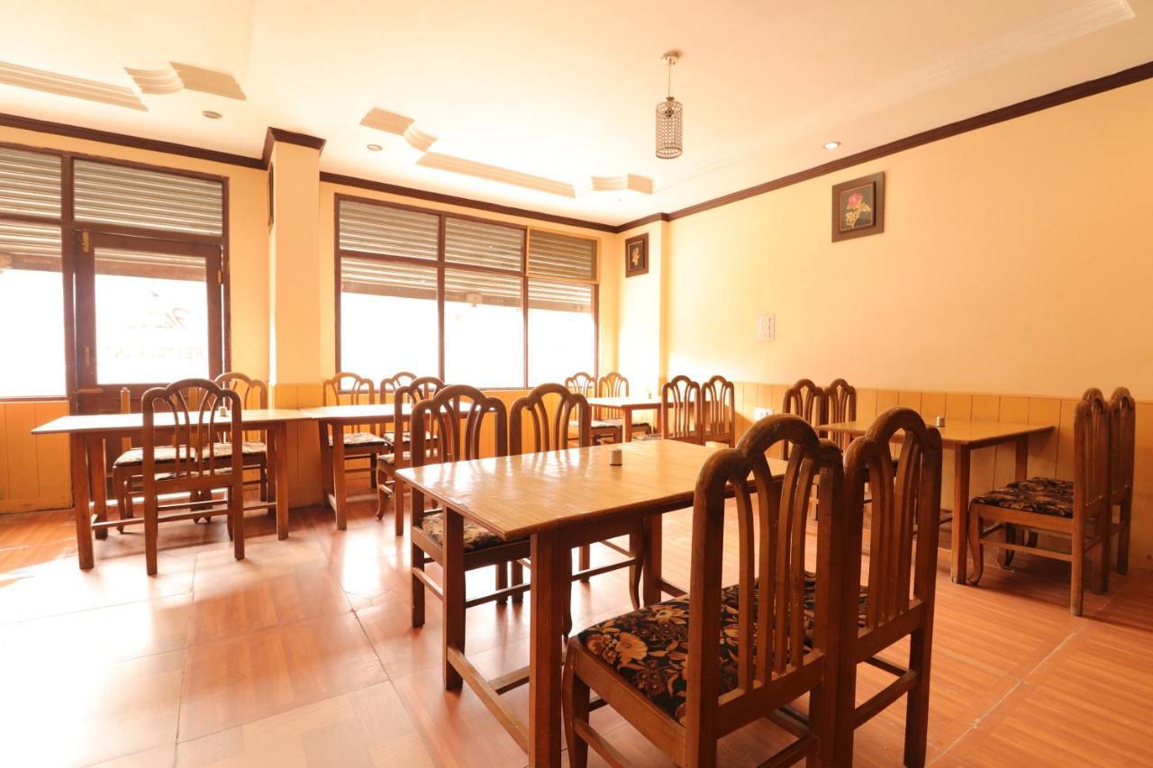 Flamingo Resort Manāli Екстериор снимка